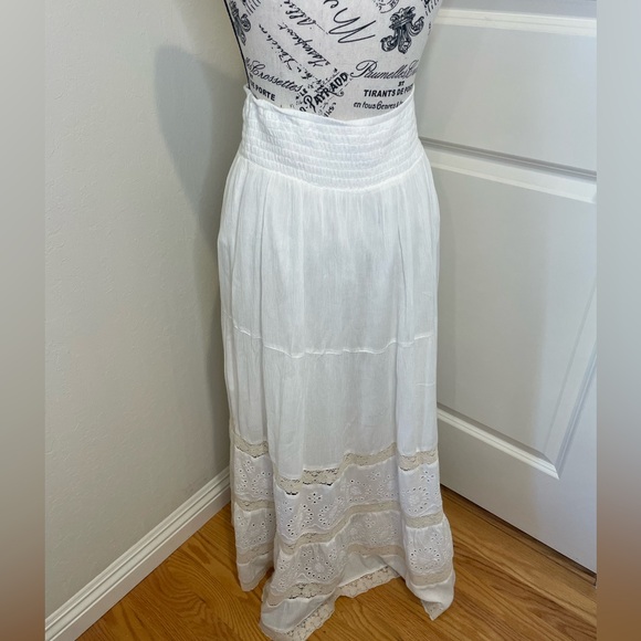 Style & Co. Dresses & Skirts - Style and Company Size Medium Bohemian White Long Skirt